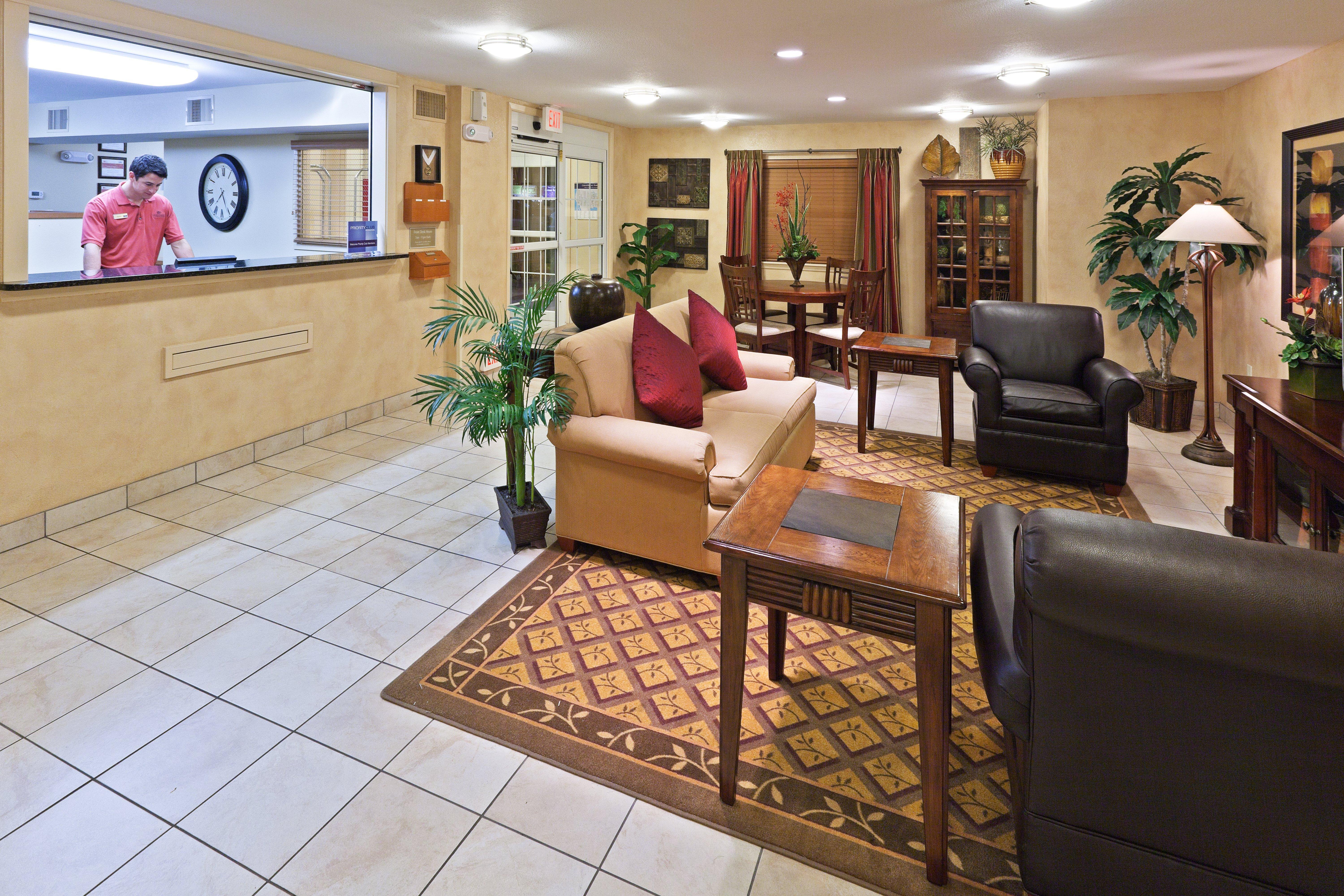 Candlewood Suites Wichita Falls At Maurine Street By Ihg Esterno foto